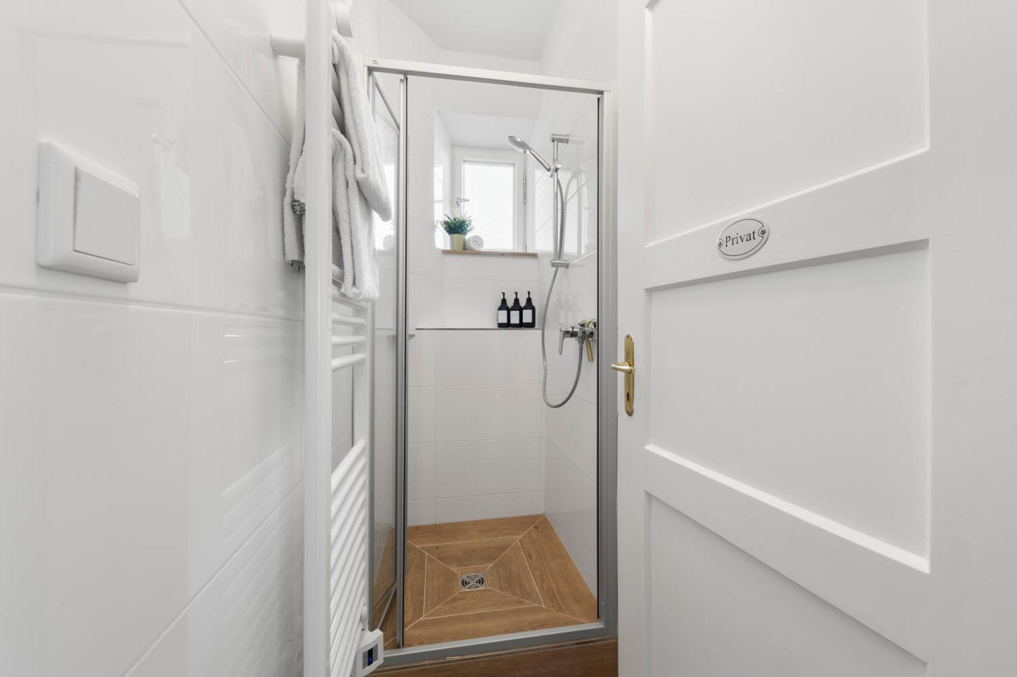 Liebelei Miesbach - Boutique-Apartment Mit Terrasse Im Zentrum 외부 사진