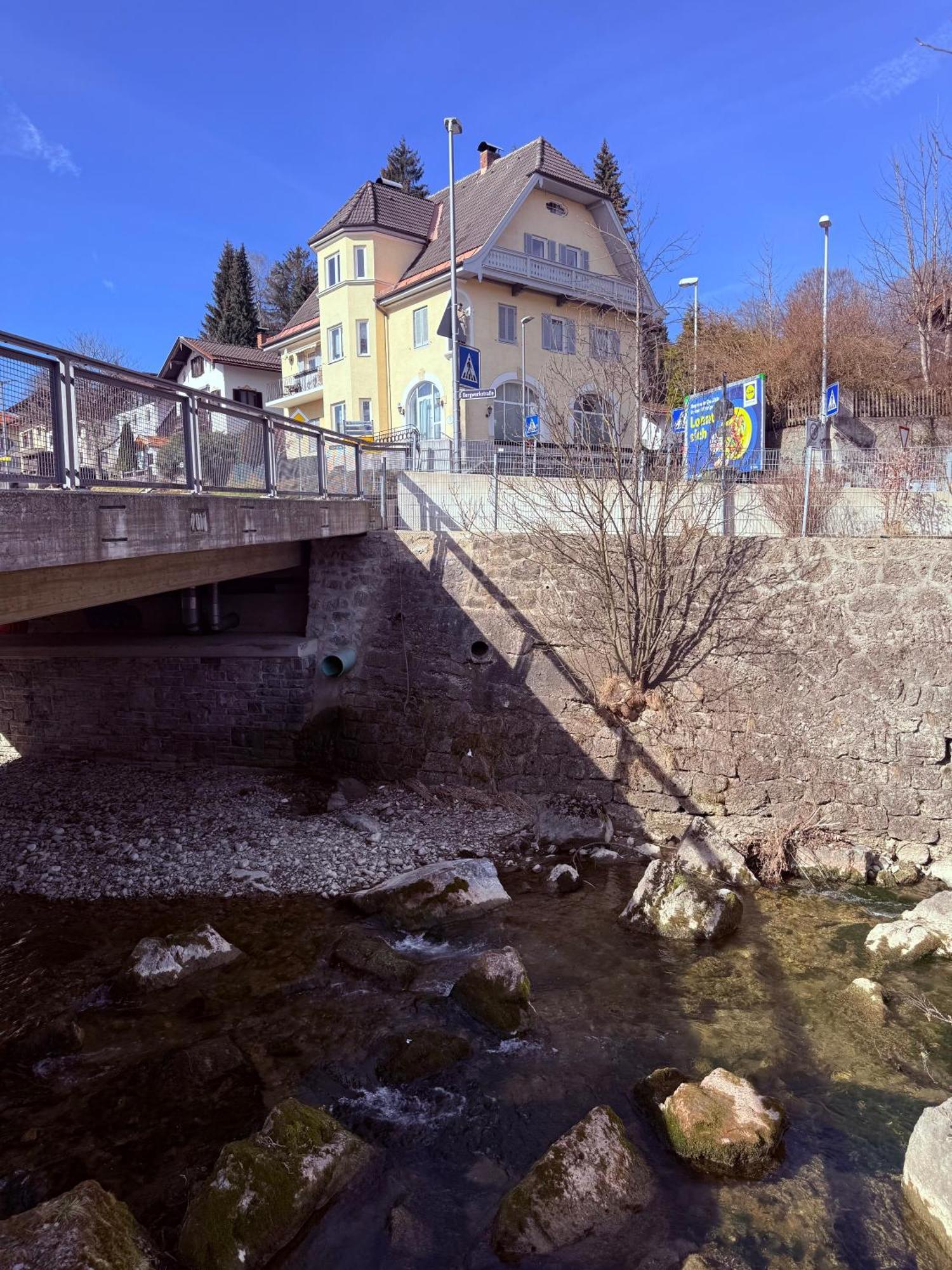 Liebelei Miesbach - Boutique-Apartment Mit Terrasse Im Zentrum 외부 사진
