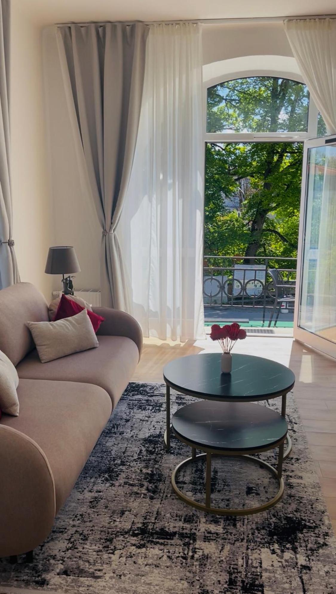 Liebelei Miesbach - Boutique-Apartment Mit Terrasse Im Zentrum 외부 사진